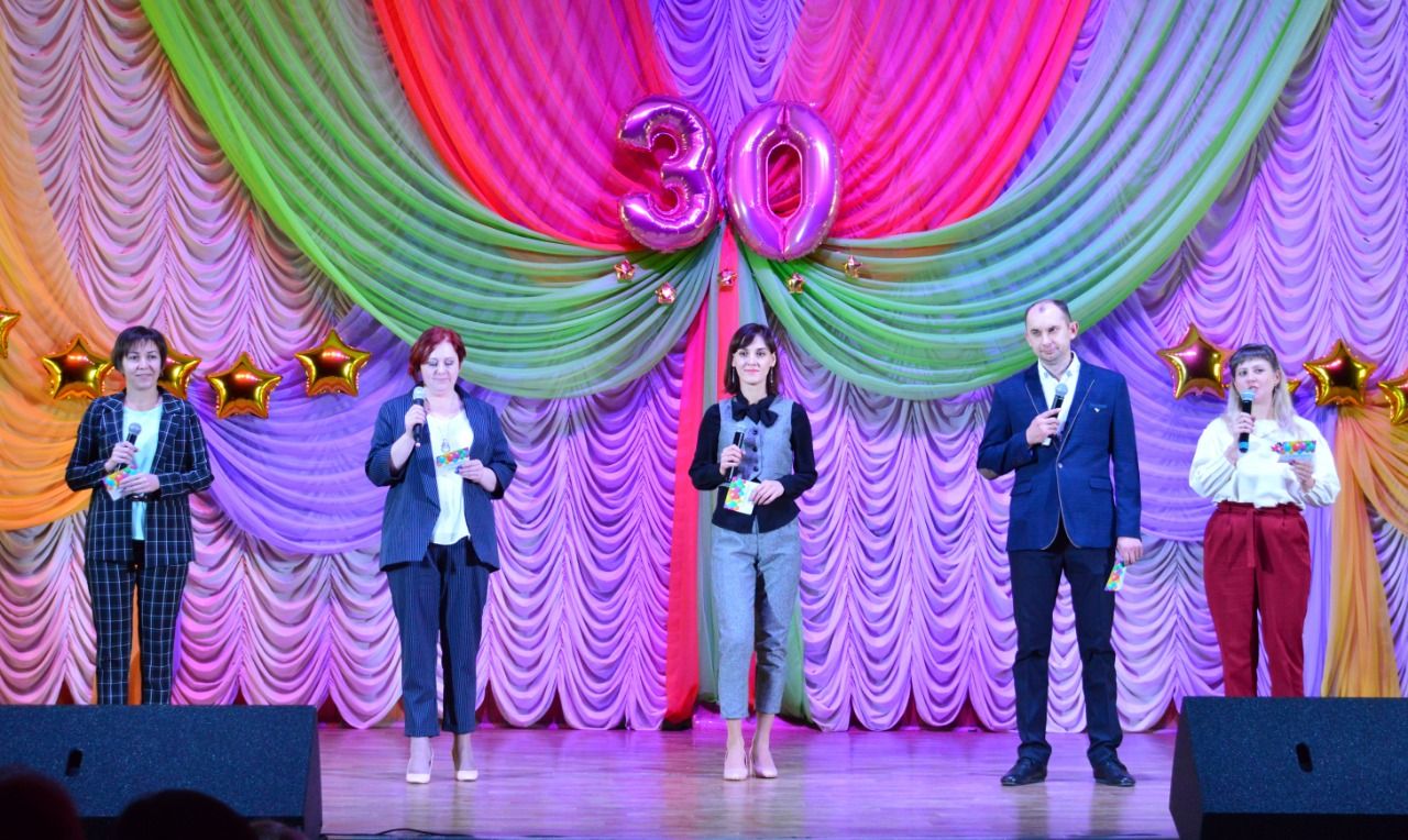 В Камских Полянах состоялся концерт, посвящённый 30-летию школы №2