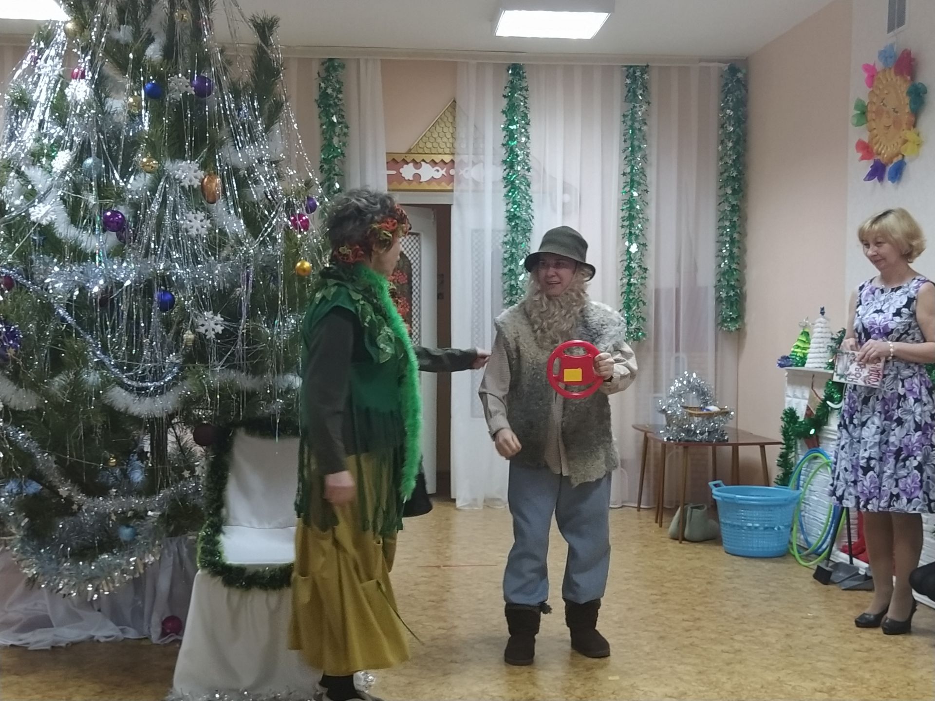 Сегодня в камполянском детскому саду "Солнышко" состоялся праздник для детворы (ФОТОРЕПОРТАЖ)