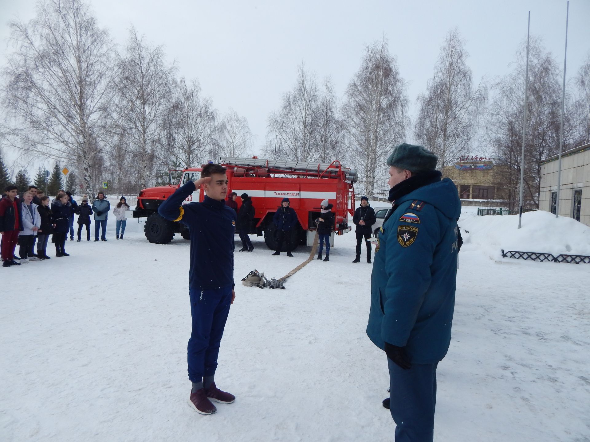 В Камских Полянах состоялась военно-спортивная игра «Зарница», посвященная Дню защитника Отечества и 30-летию вывода войск из Афганистана