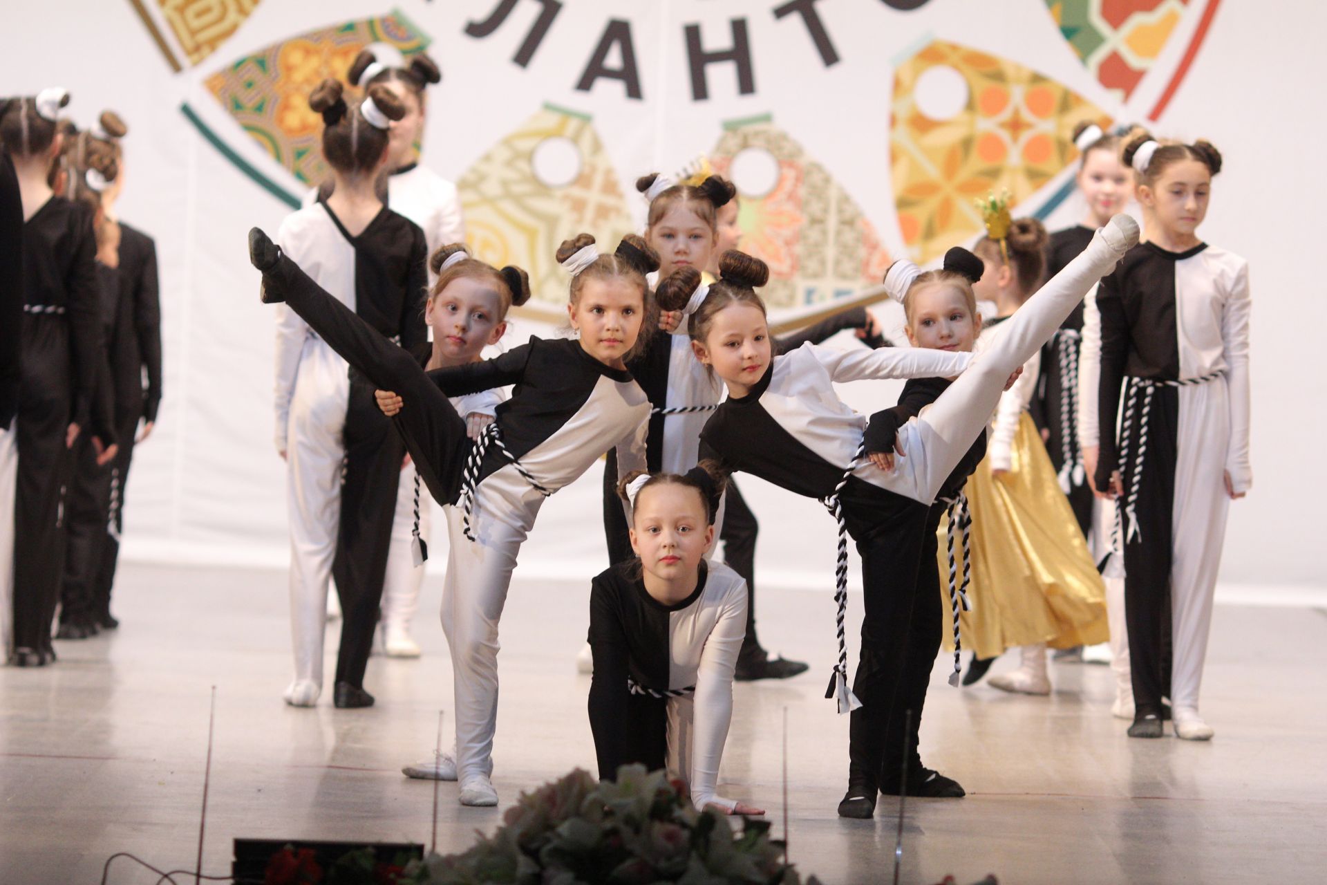 Камполянский молодёжный центр «Алан» принял участие в конкурсе «ПЛАНЕТА ТАЛАНТОВ»