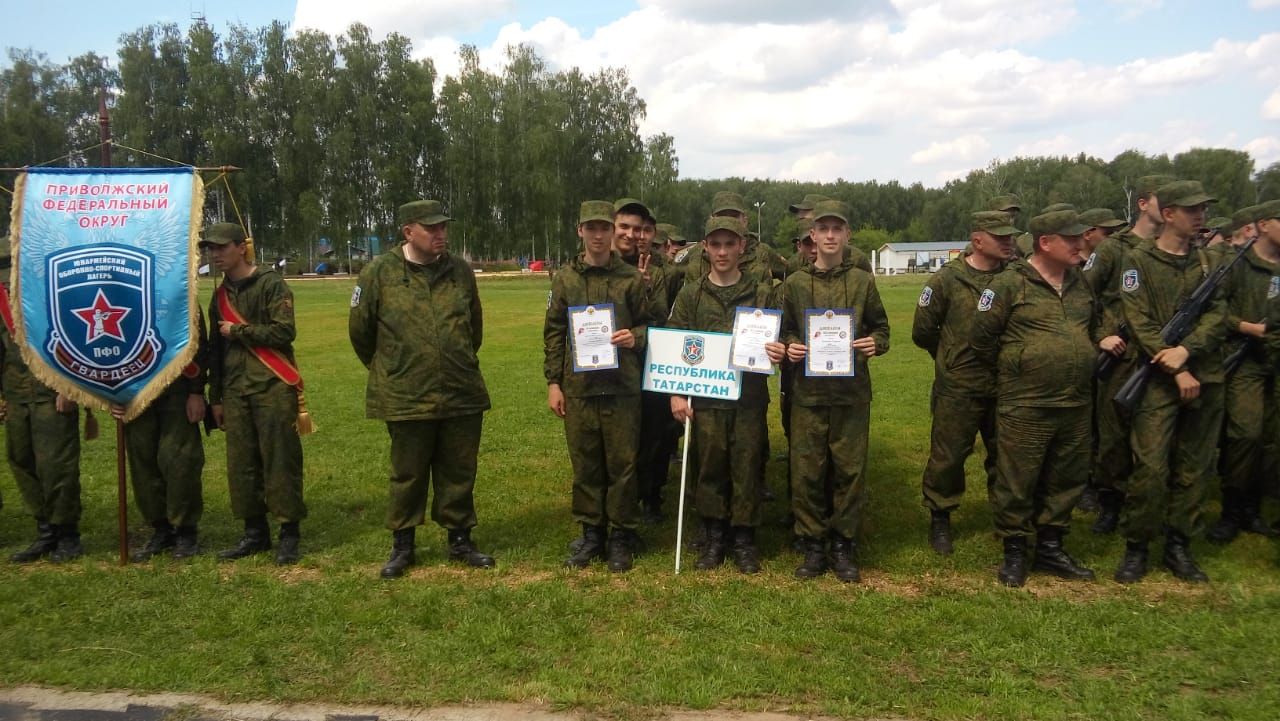 Татарстанцы завершили вторую смену Юнармейского оборонно-спортивного лагеря «Гвардеец» в Нижегородской области