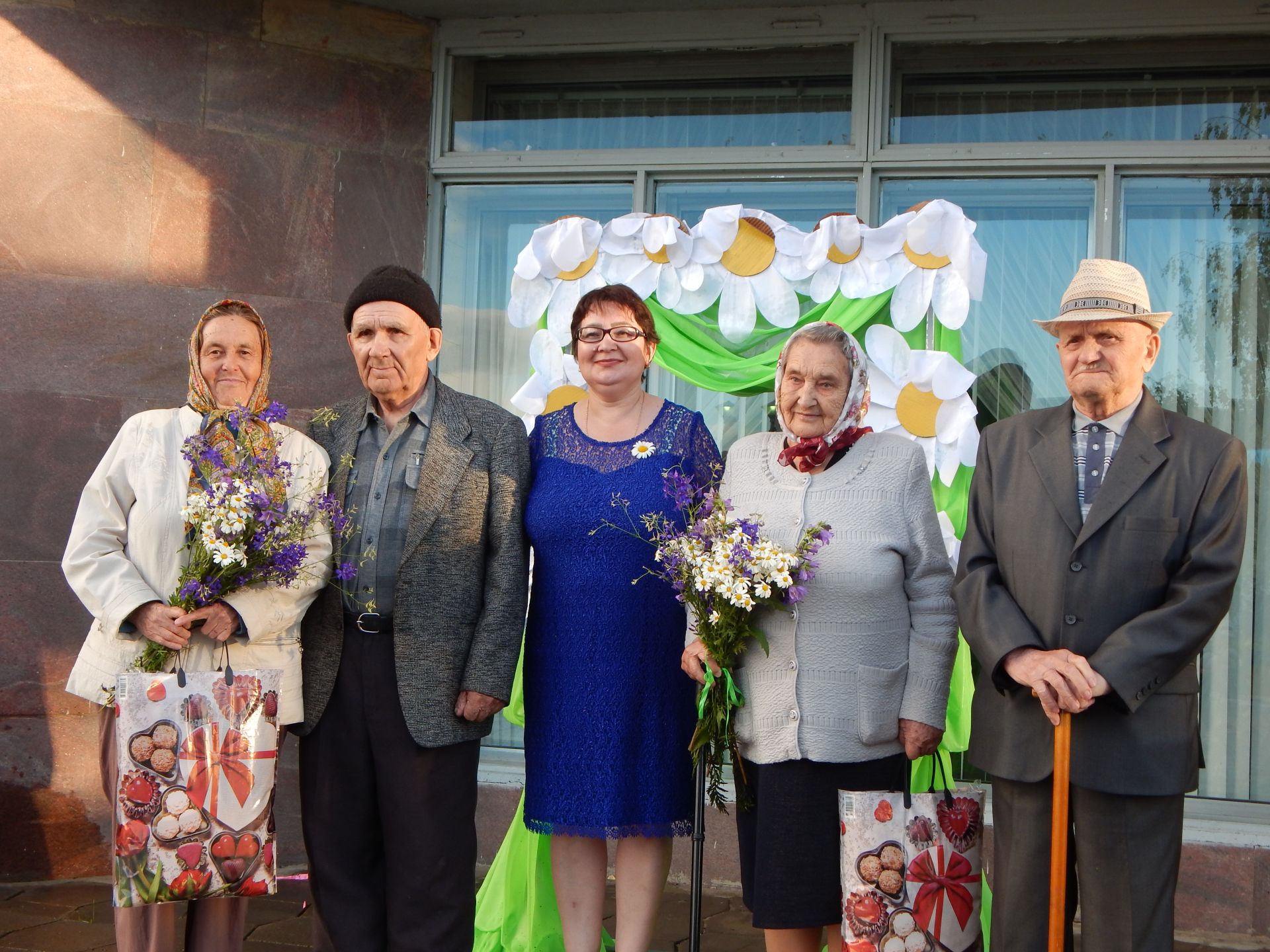 В Камских Полянах прошел праздник, посвященный Дню семьи, любви и верности + ФОТОРЕПОРТАЖ