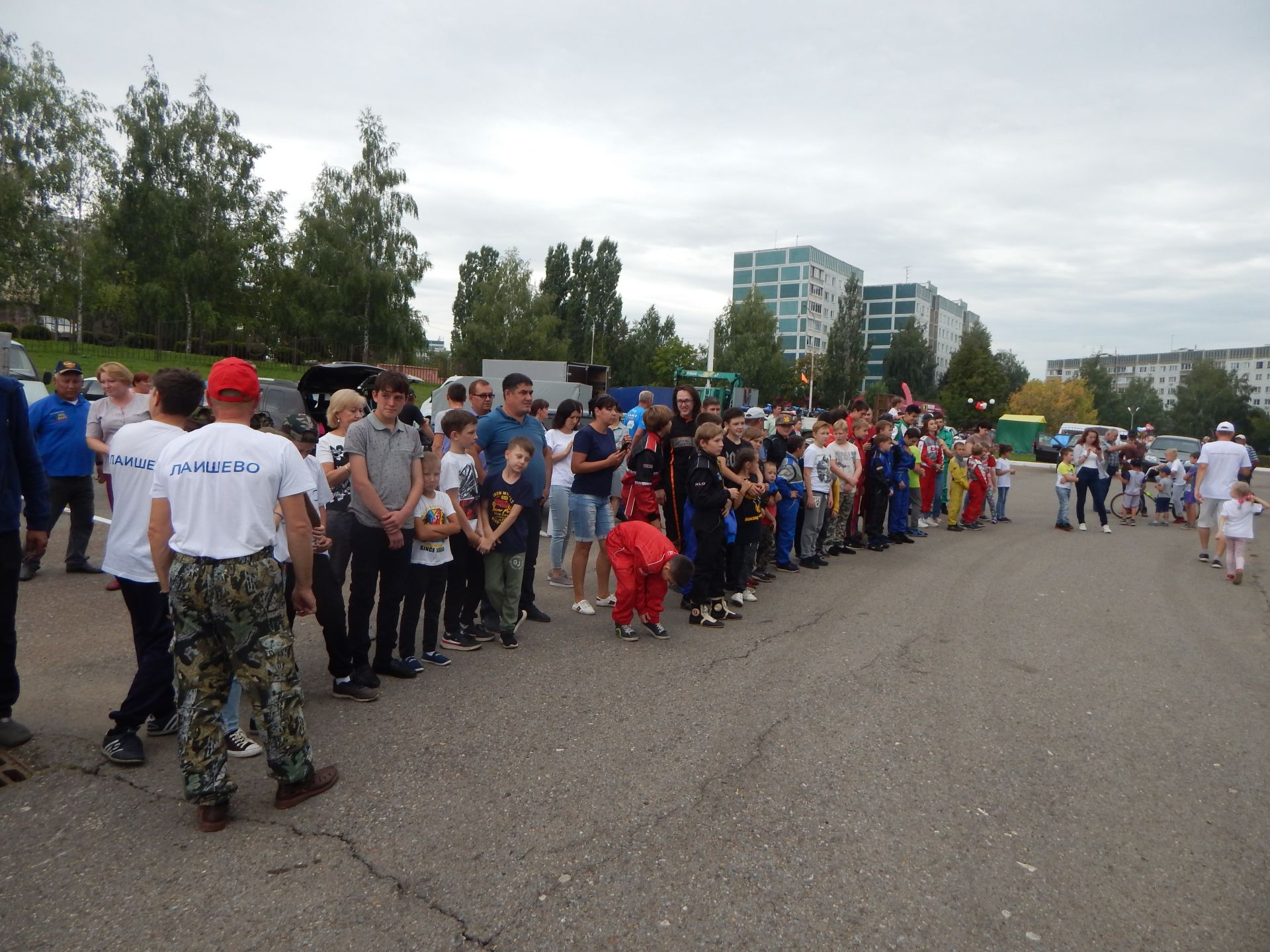 В минувшие выходные в Камских Полянах состоялись Республиканские соревнования по автокроссу среди детей на кубок ТАИФ-НК по картингу, приуроченные 37-летию Камских Полян