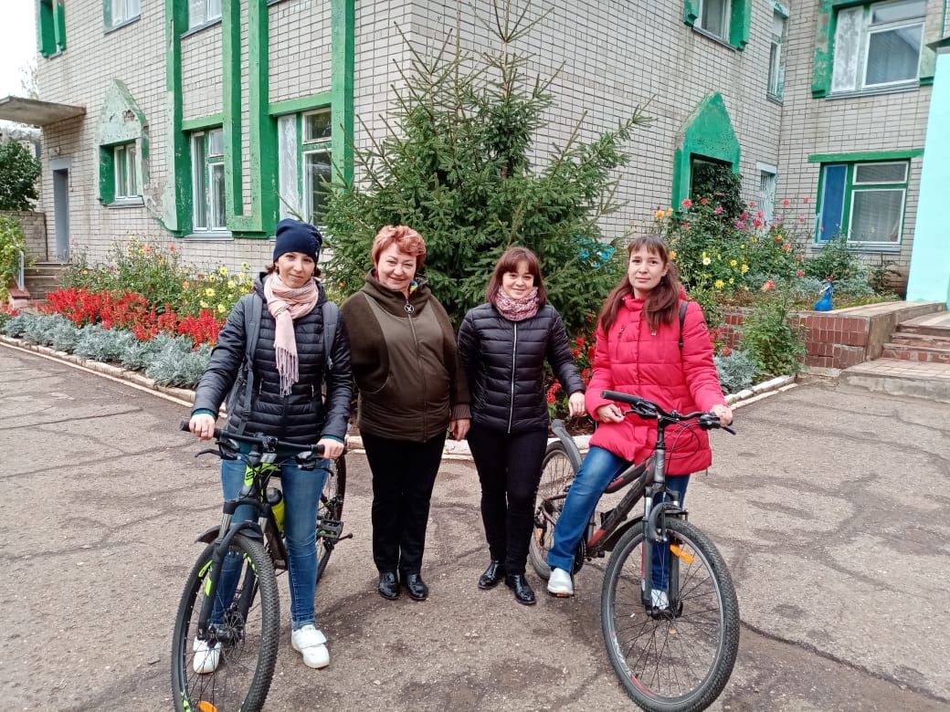 В Камских Полянах впервые прошла всероссийская акция "На работу на велосипеде" + Фоторепортаж