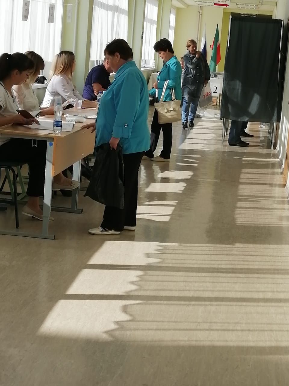 Камполянцы продолжают голосовать. Активное участие в выборах принимают представители старшего поколения.