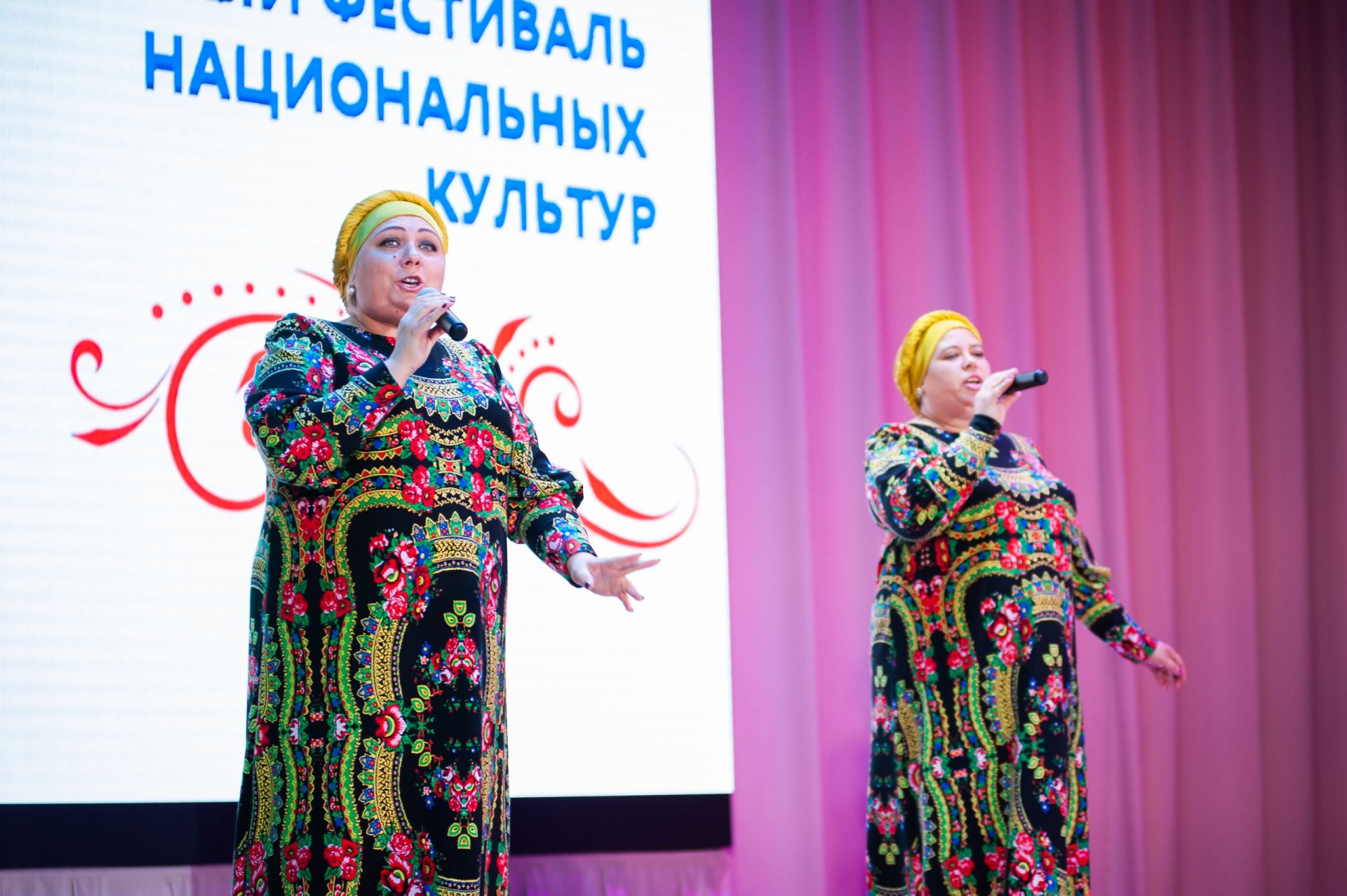 В Камских Полянах прошел районный фестиваль национальных культур