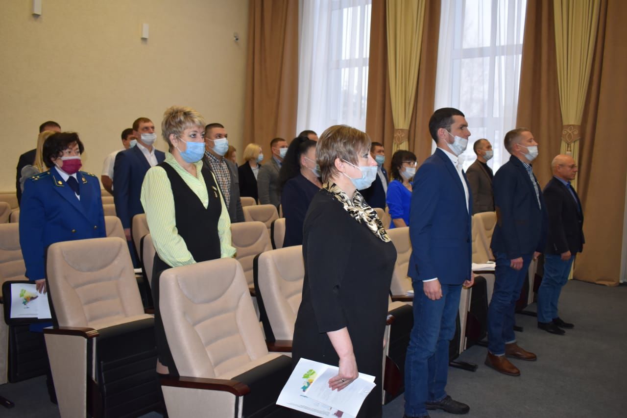 В Камских Полянах состоялась пятая сессия Совета муниципального образования