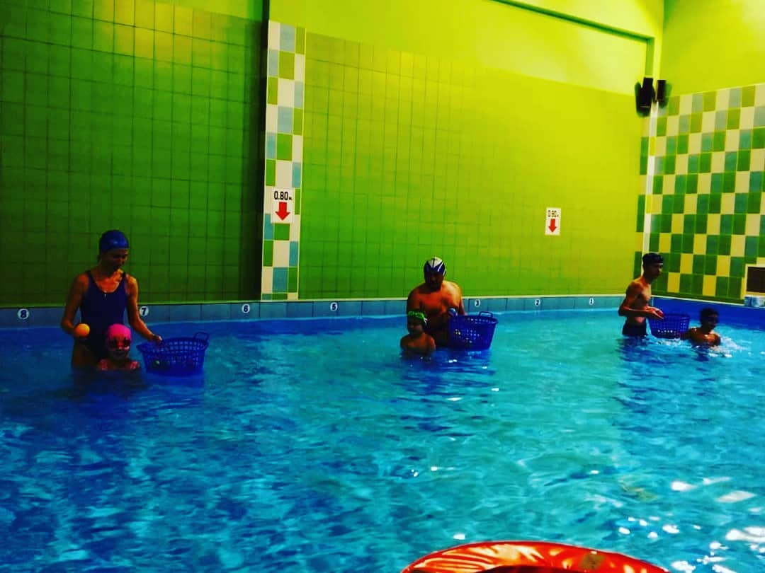 В Камских Полянах состоялись соревнования «Папа, мама, я - умеет плавать вся семья»