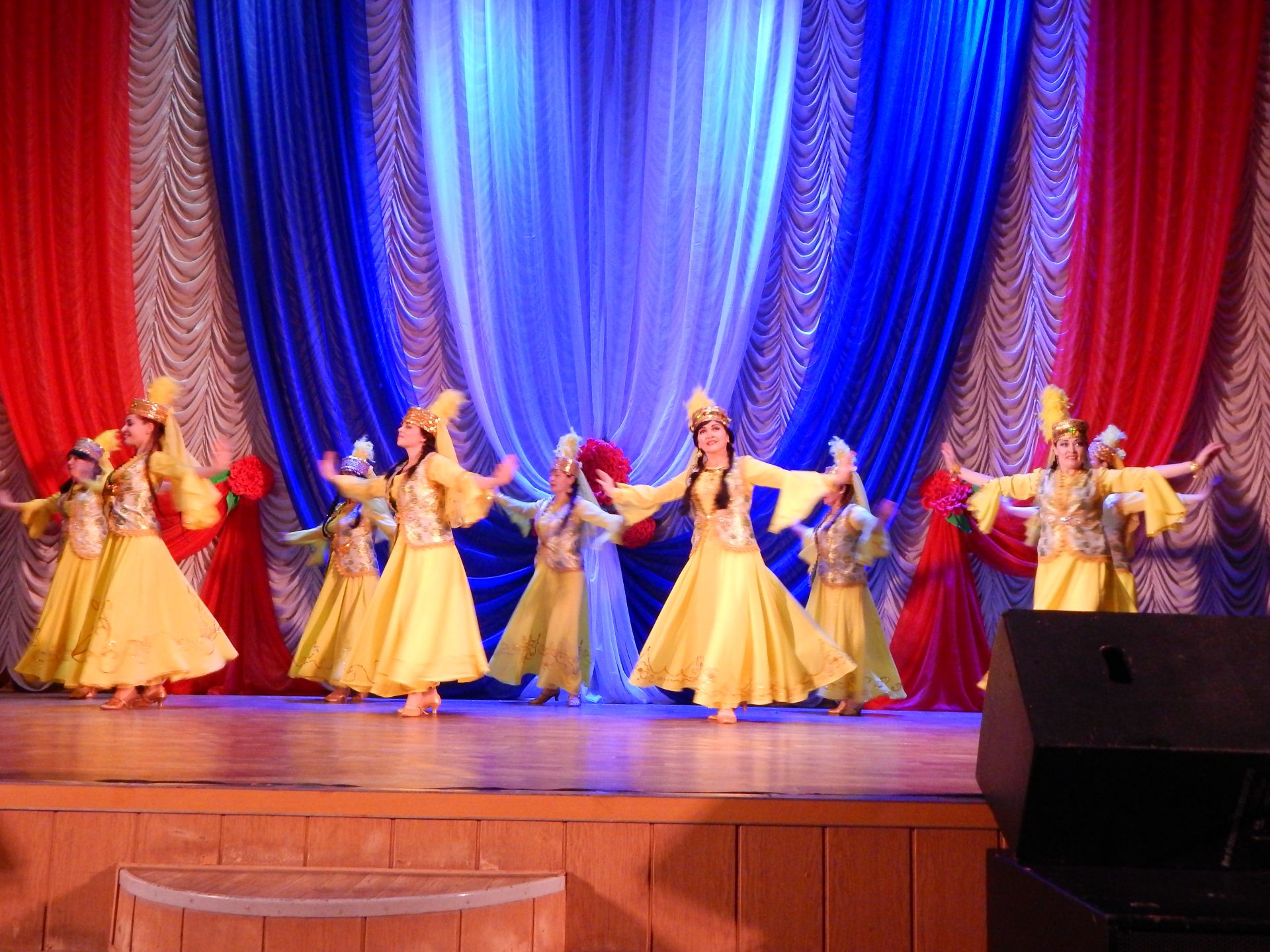В Камских Полянах состоялся праздничный концерт, посвященный Дню защитника Отечества + ФОТОРЕПОРТАЖ