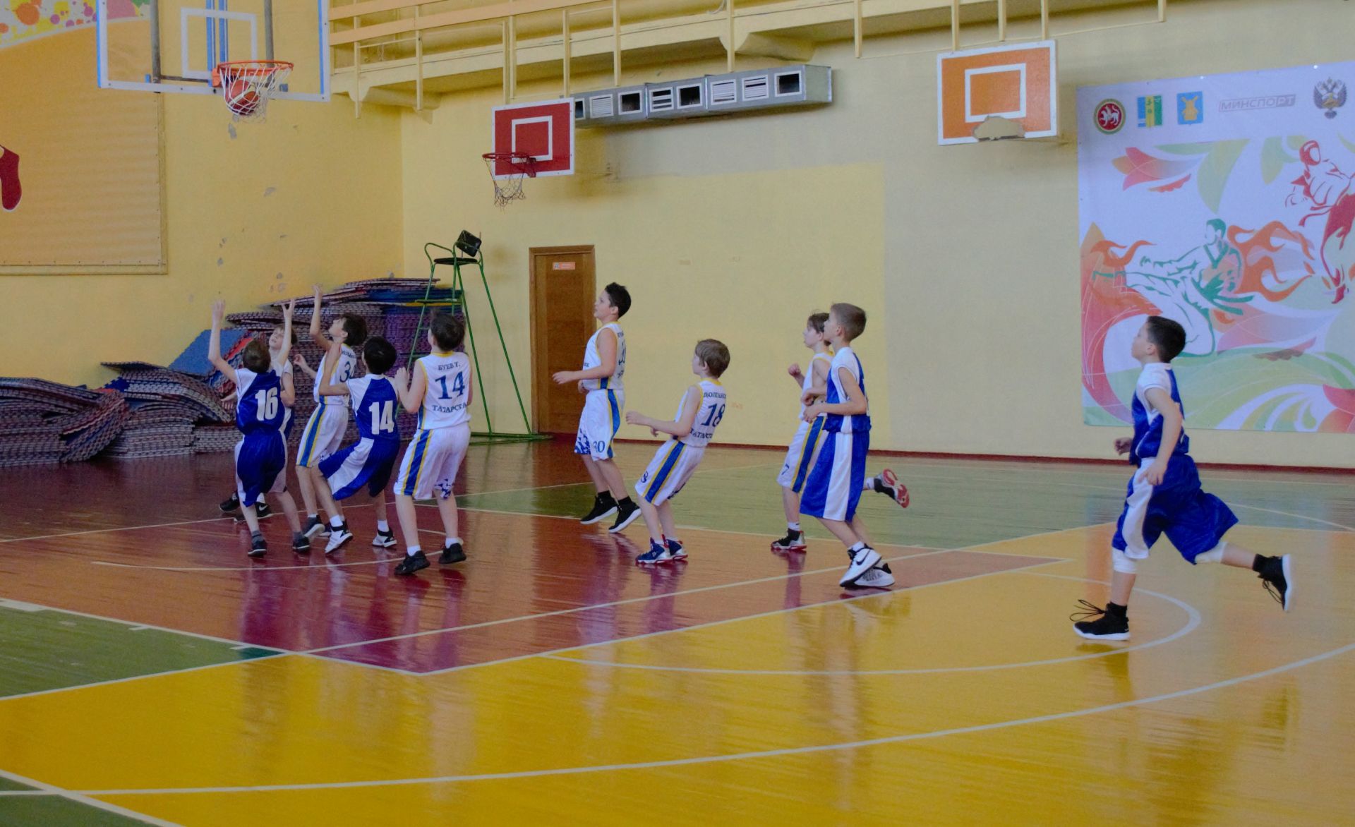 В Камских Полянах прошло Открытое первенство по баскетболу