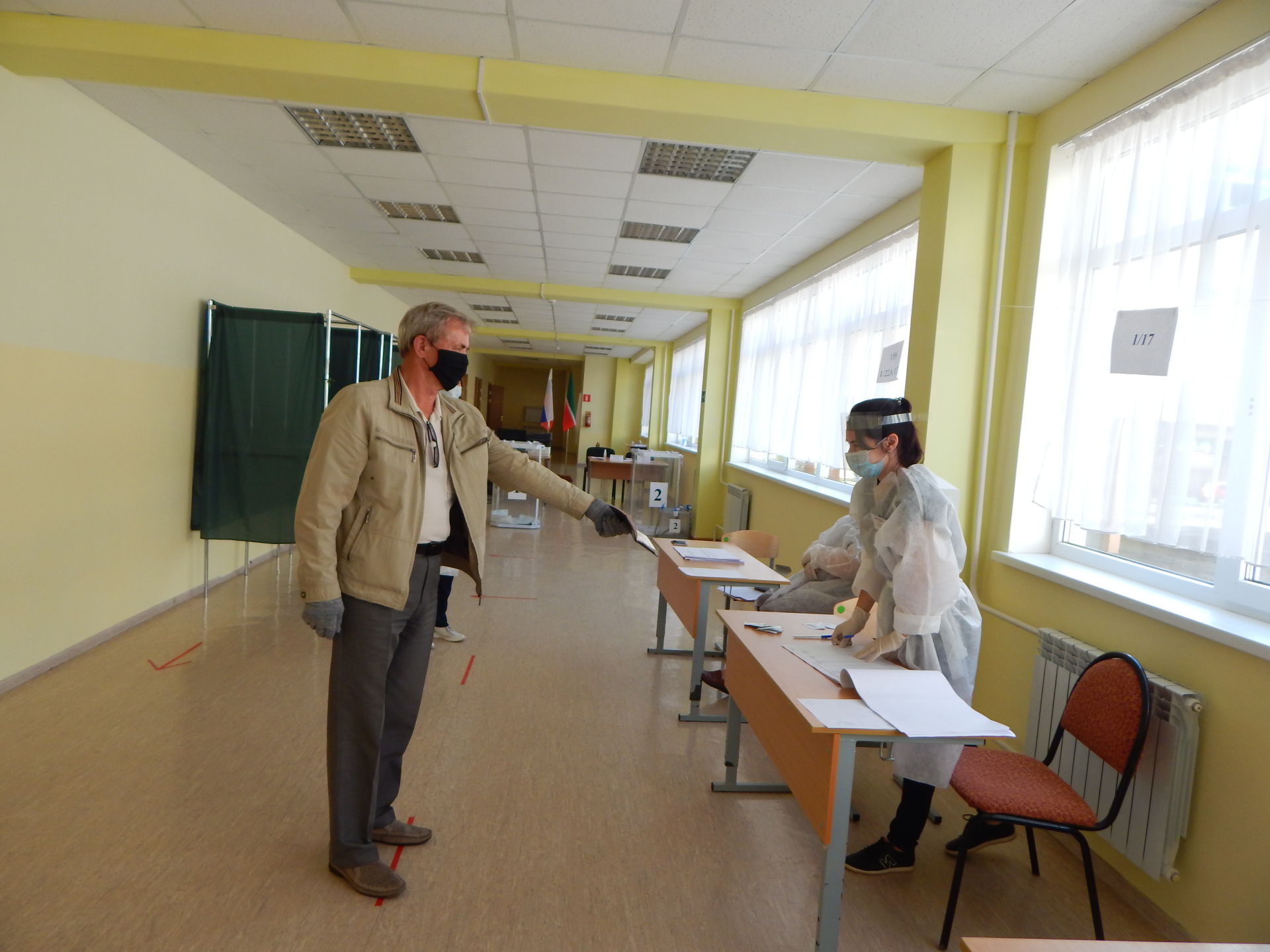 Камполянцы продолжают голосовать. Активное участие в выборах принимают представители старшего поколения