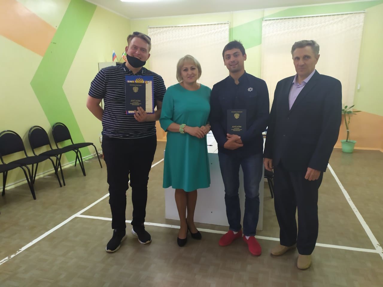 В Камско-Полянском филиале «Нижнекамского многопрофильного колледжа» состоялось вручение дипломов