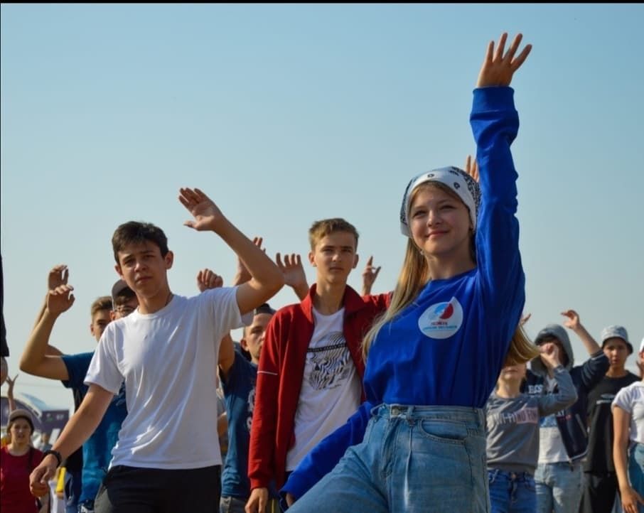 Лето 2020 активисты Детской районной Думы провели с пользой