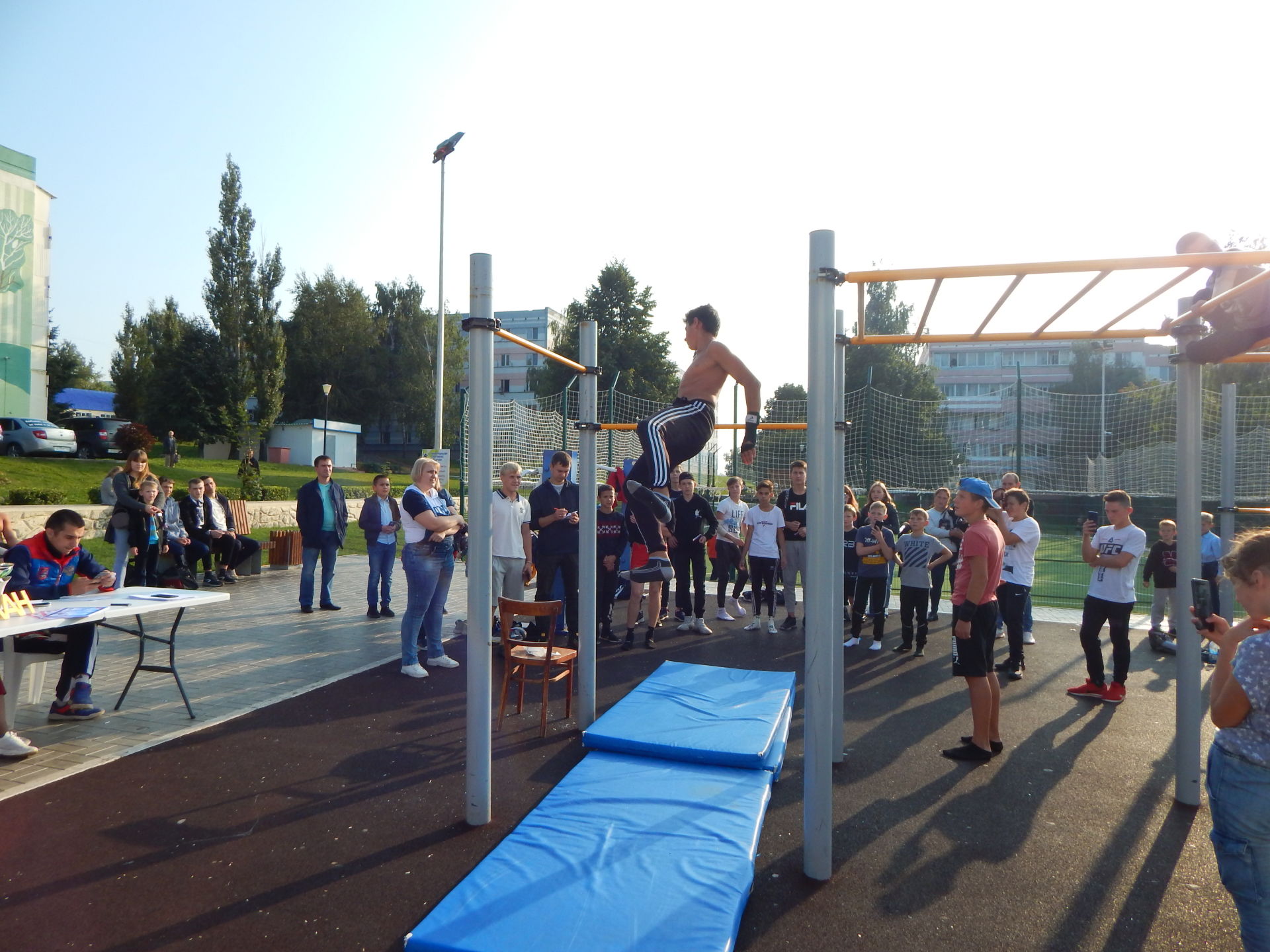 В Камских Полянах впервые состоялись соревнования по уличной гимнастике «Street Workout»