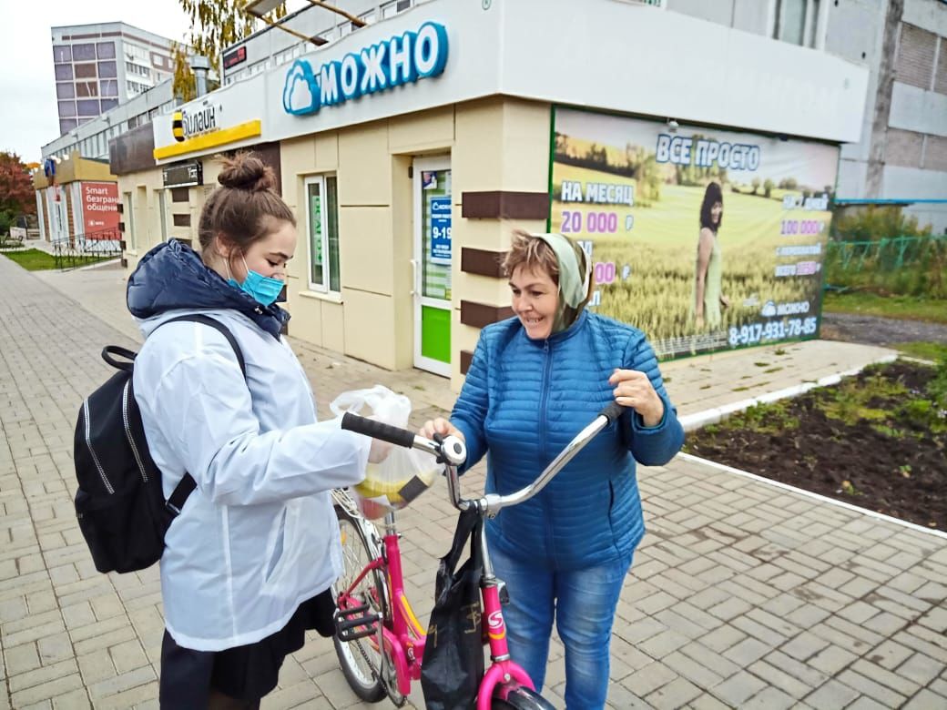 Жители Камских Полян выехали «на работу на велосипеде»