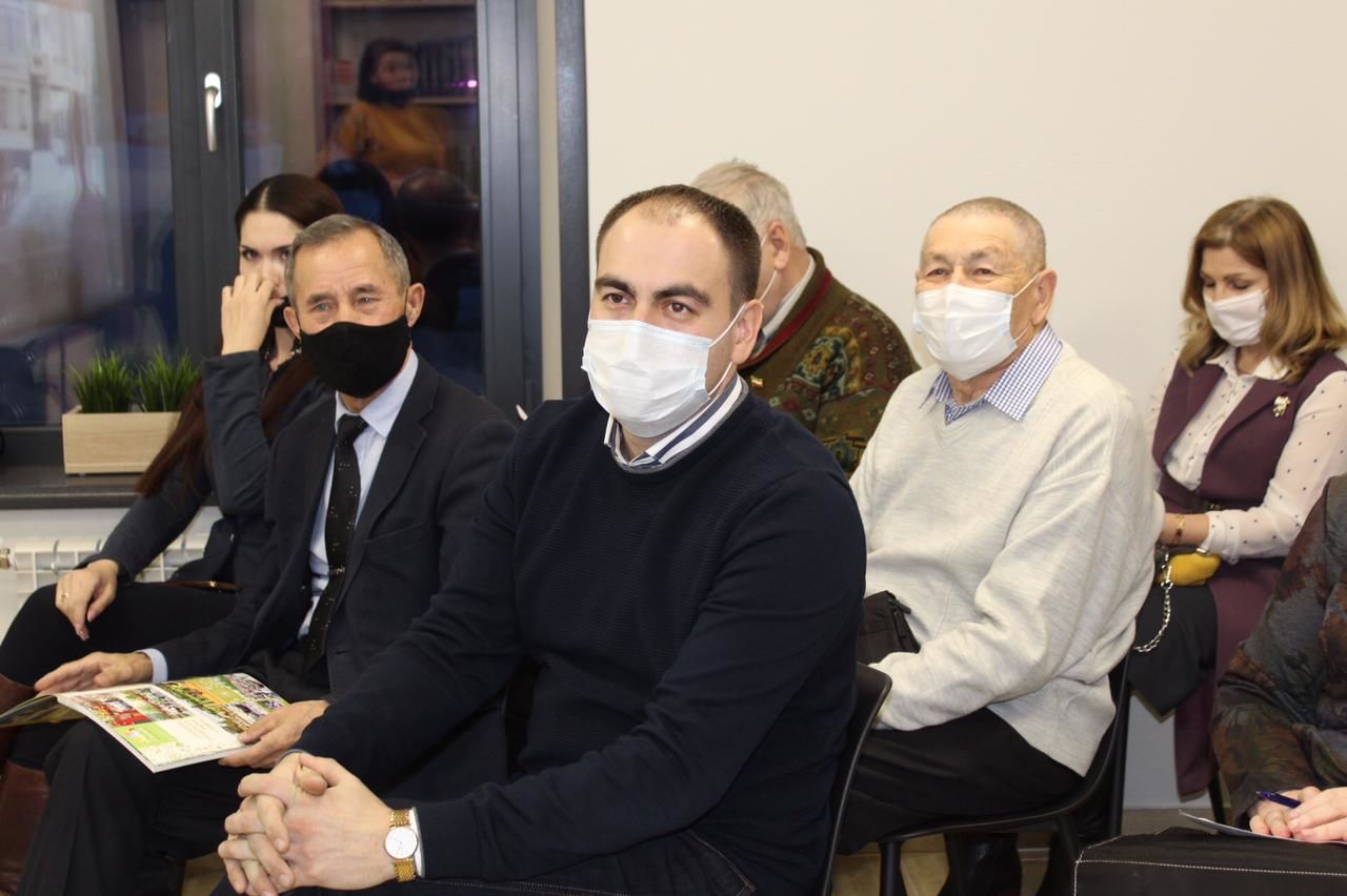 Делегат из Камских Полян приняла участие в совещание представителей татарских общественных организаций