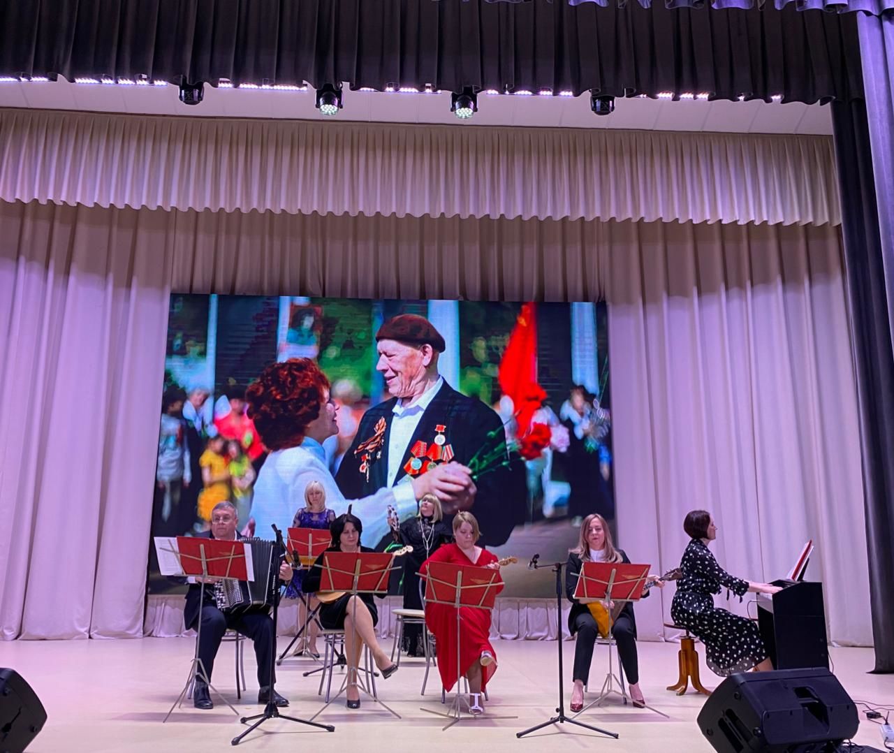 В культурном центре состоялся отчетный концерт камполянской музыкальной школы