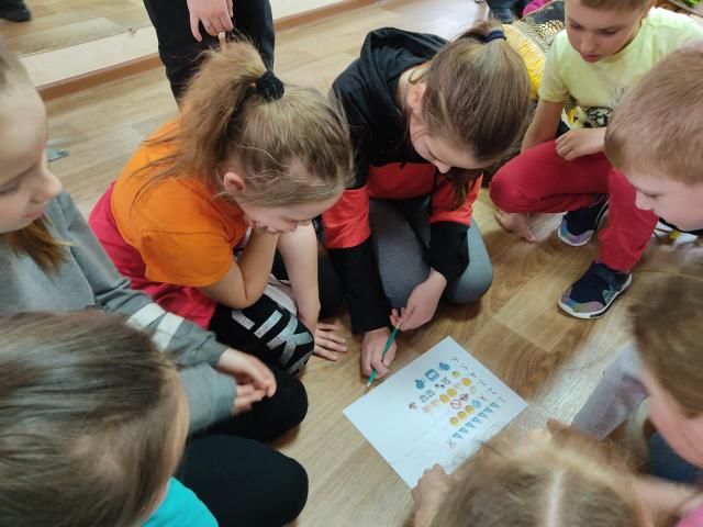 В камполянском центре детского творчества первого апреля не умолкал детский смех