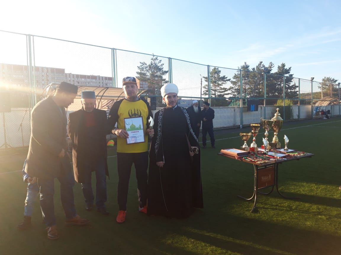 С победой из  Альметьевска: поздравления принимает команда футболистов мечети Камских Полян