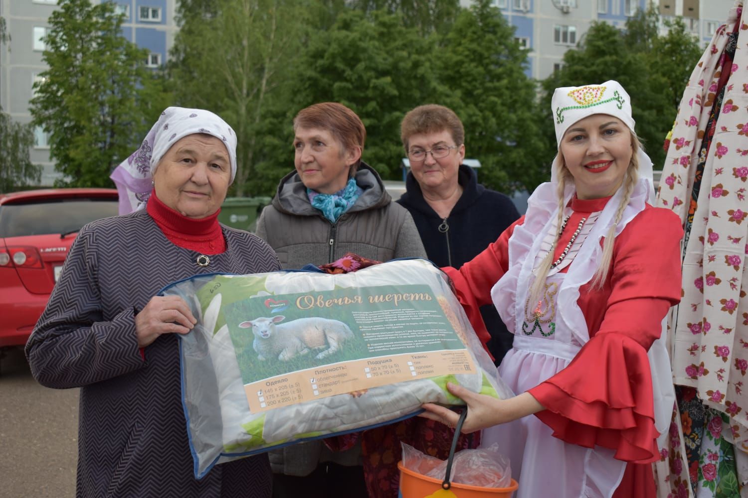 В Камских Полянах прошел «Булэк жыю» - сбор подарков