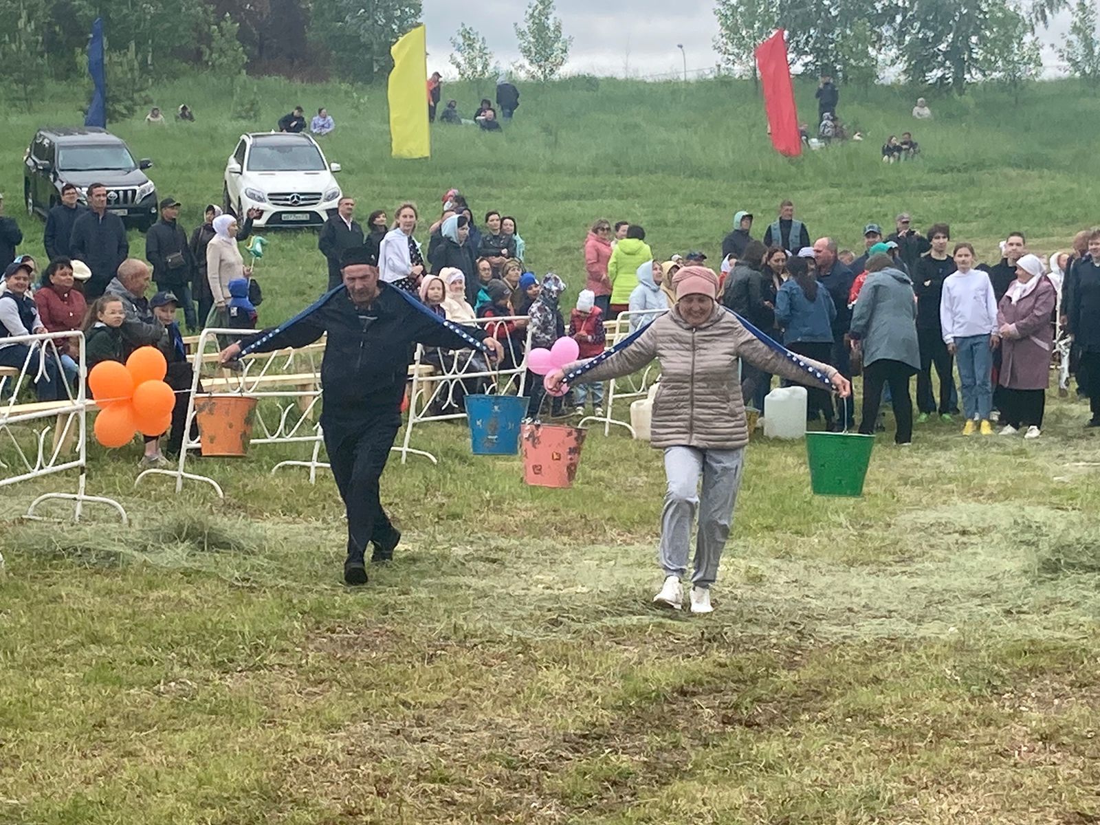 В Камских Полянах масштабно отметили любимый праздник – «Сабантуй» (ФОТОРЕПОРТАЖ)