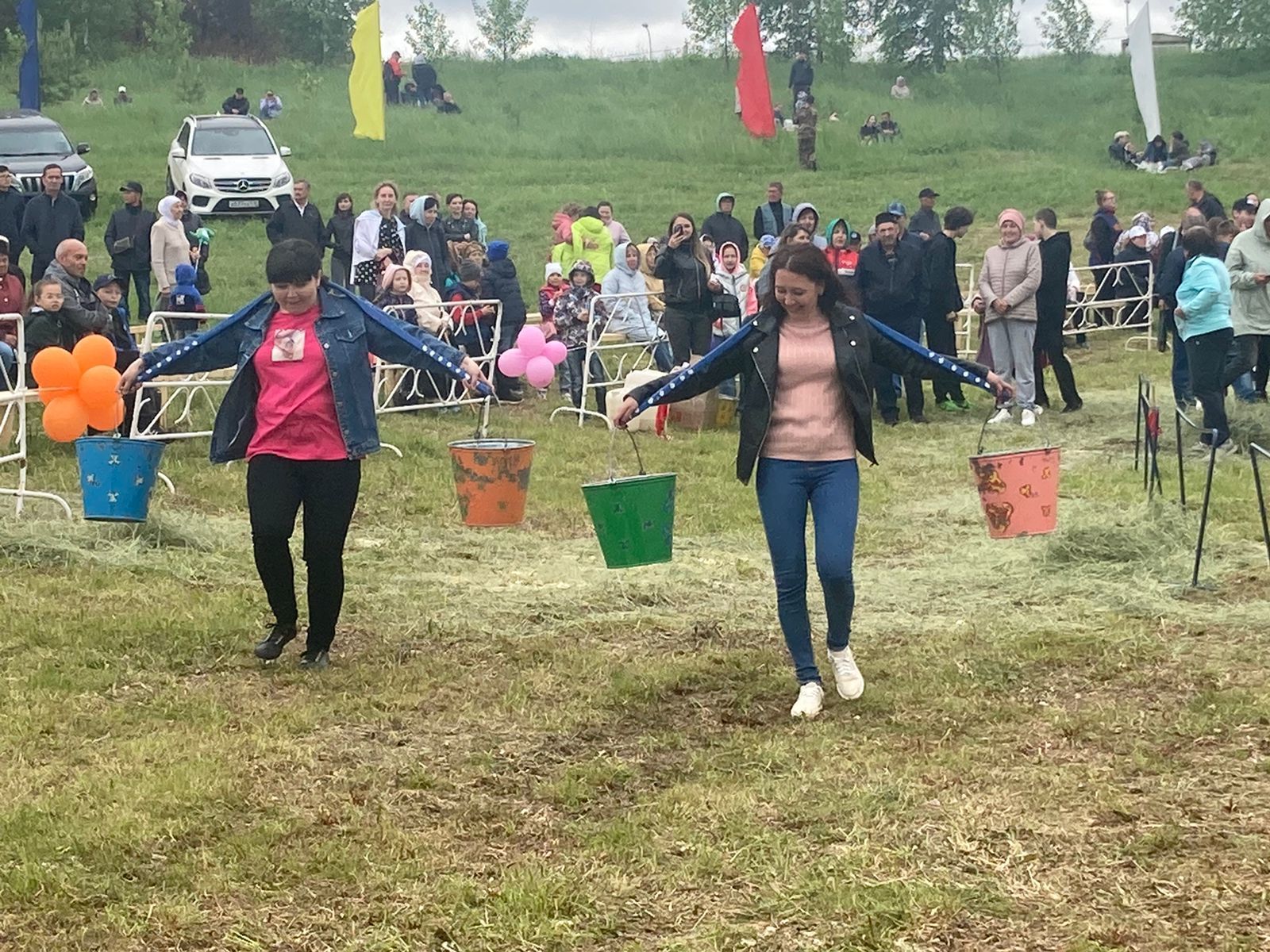 В Камских Полянах масштабно отметили любимый праздник – «Сабантуй» (ФОТОРЕПОРТАЖ)