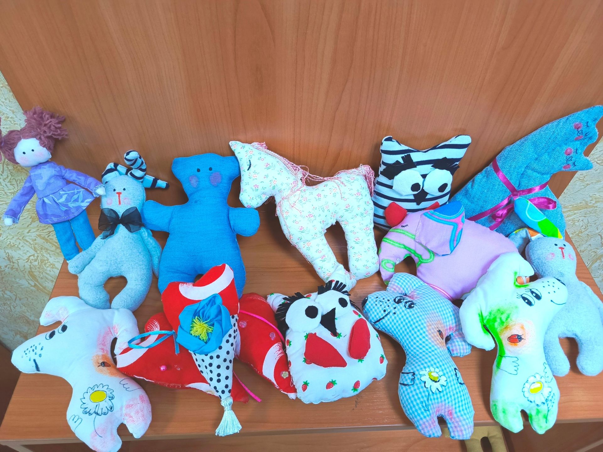 В ЦДТ «Радуга» прошла выставка мягких игрушек