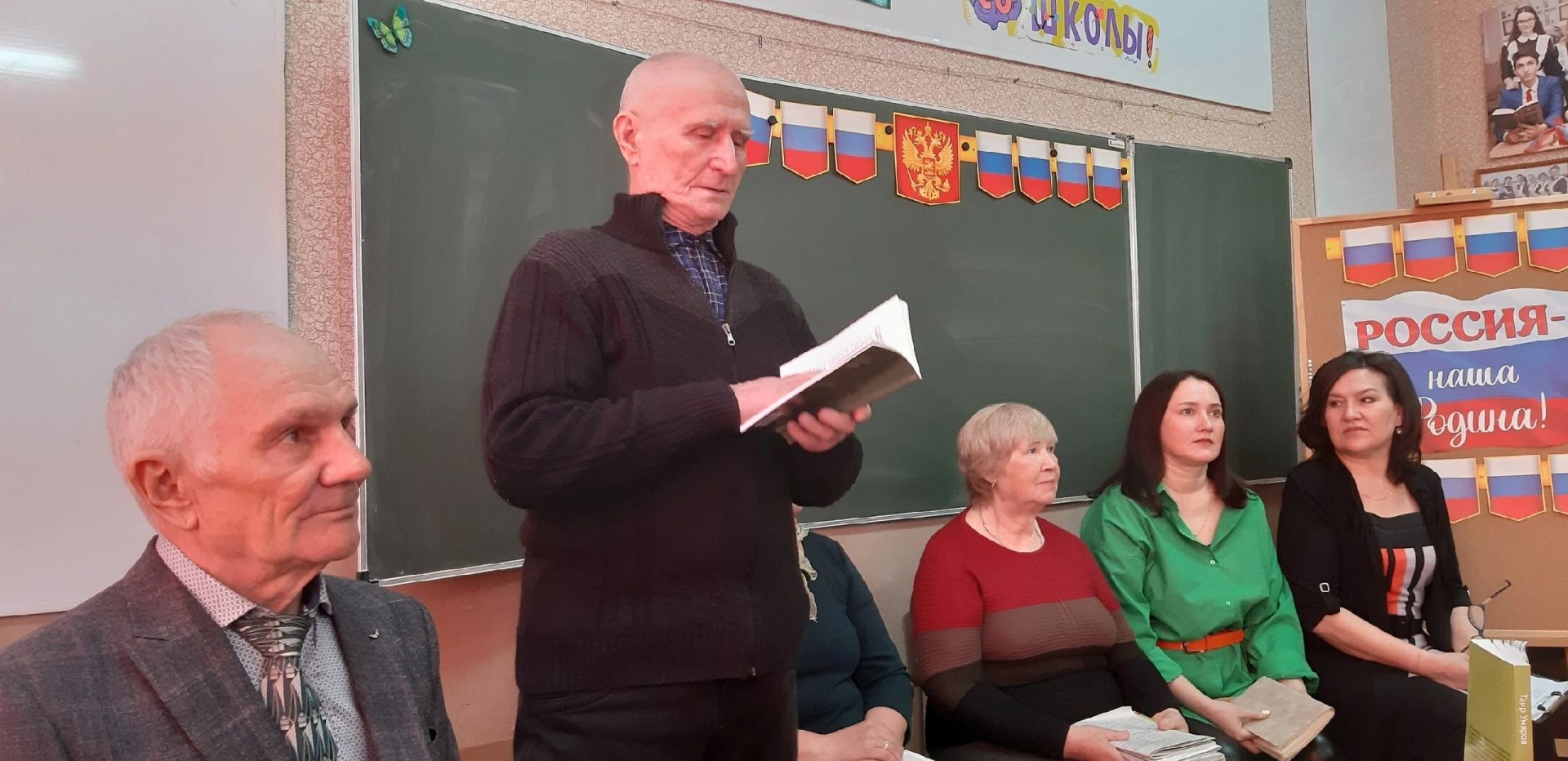 Камполянские поэты литературного сообщества «Родник» побывали в гостях в селе Старошешминец