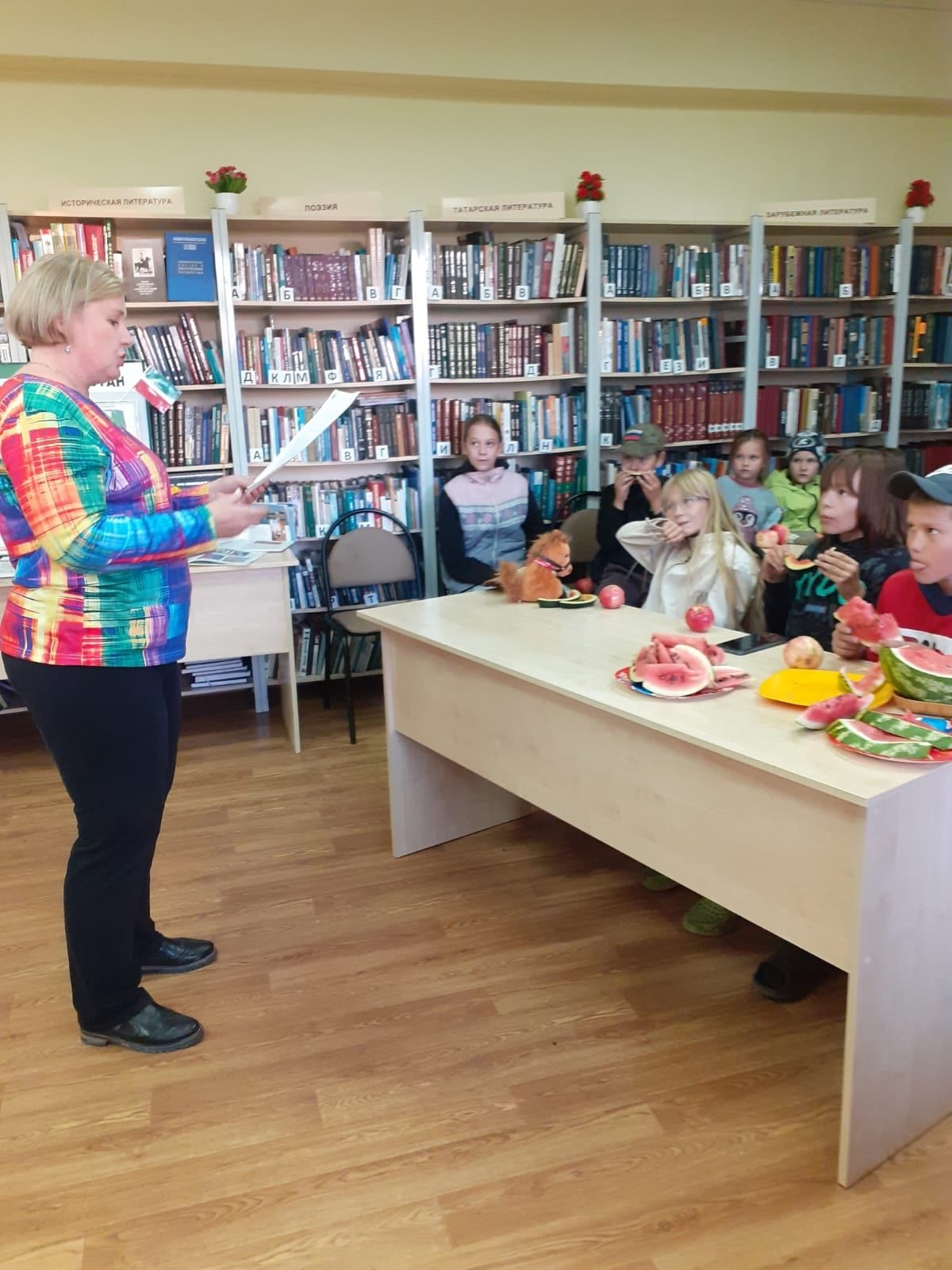 Отметили веселый Арбузник в Старошешминске: игры, угощения и смех!