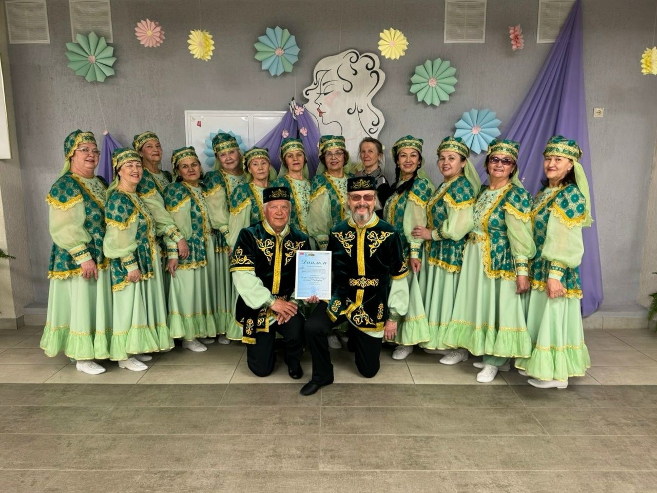 В Камских Полянах танцевальный коллектив «Сюрприз» дарит радость и покоряет сердца