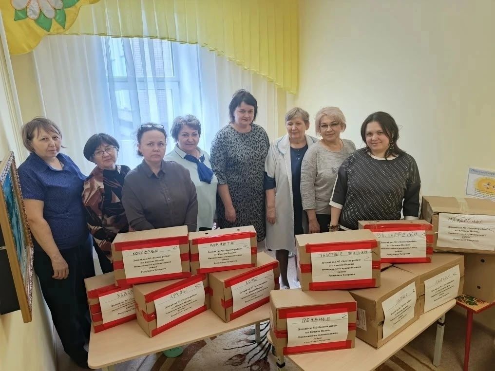 В детском саду «Золотая рыбка» Камских Полян прошла акция «СВОих не бросаем»