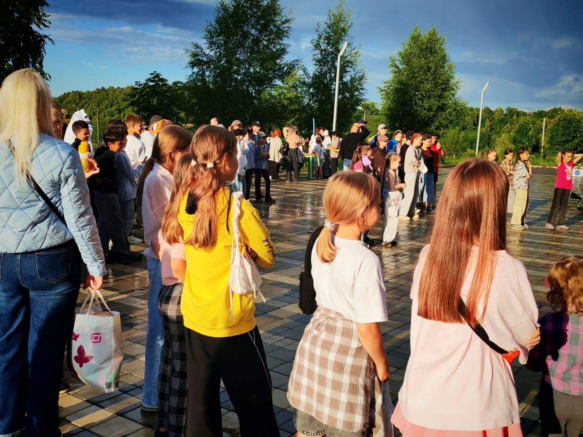 Дождь не помеха: в Камских Полянах прошла шумная «КиноСреда»