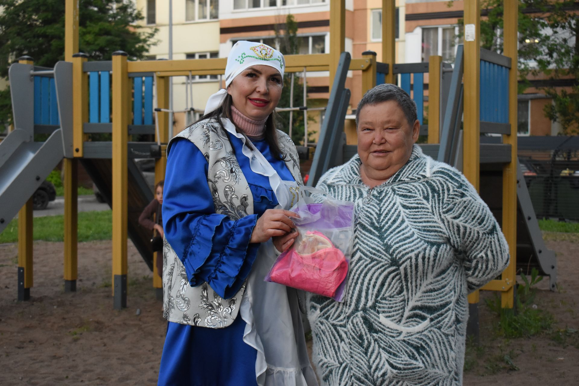В Камских Полянах собрали подарки к празднику «Сабантуй» — «Булэк жию»