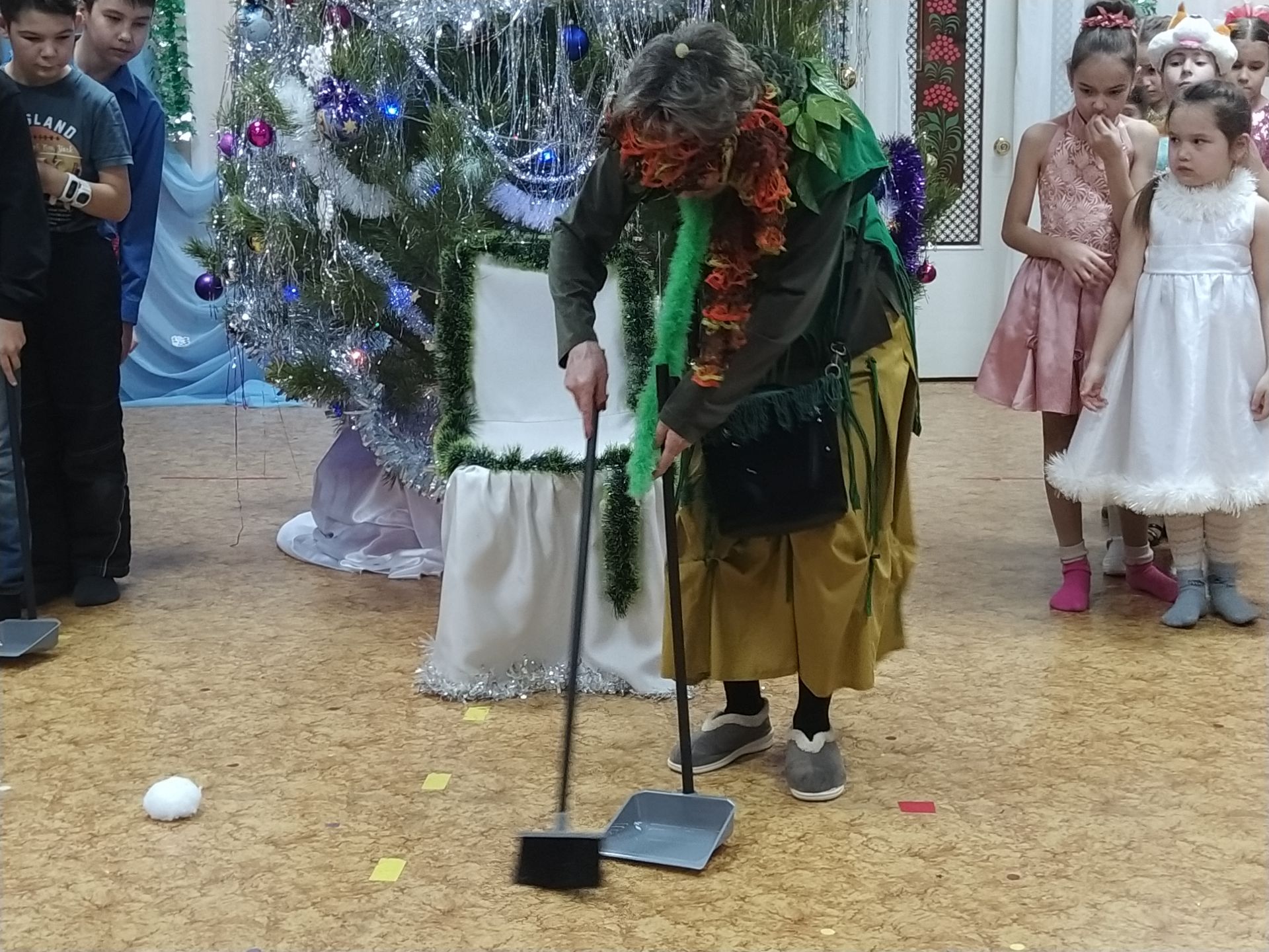 Сегодня в камполянском детскому саду "Солнышко" состоялся праздник для детворы