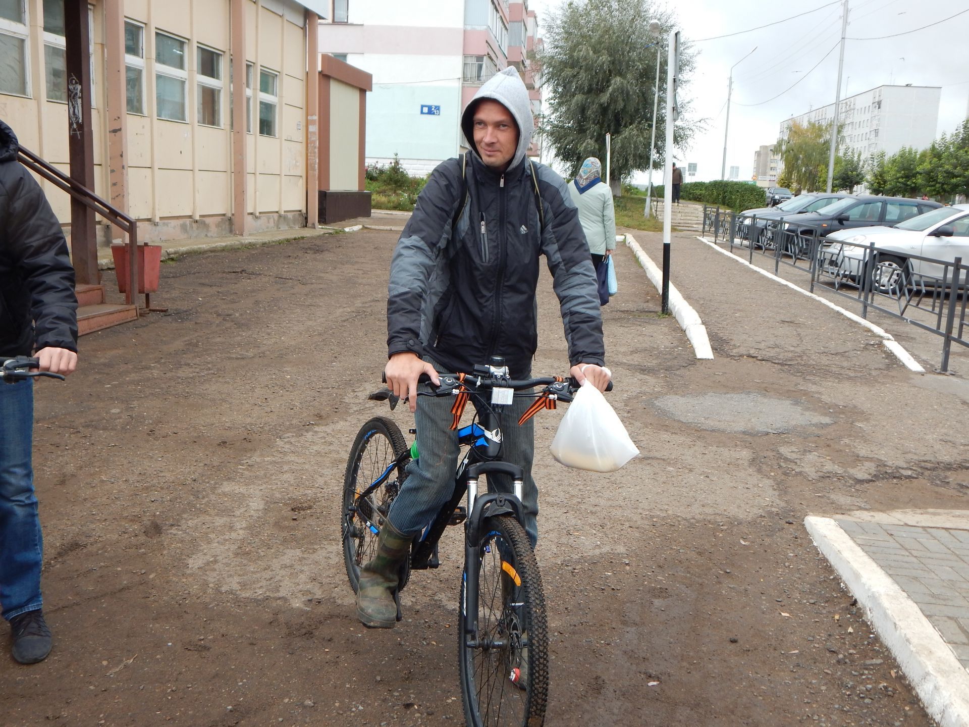 В Камских Полянах впервые прошла всероссийская акция "На работу на велосипеде"