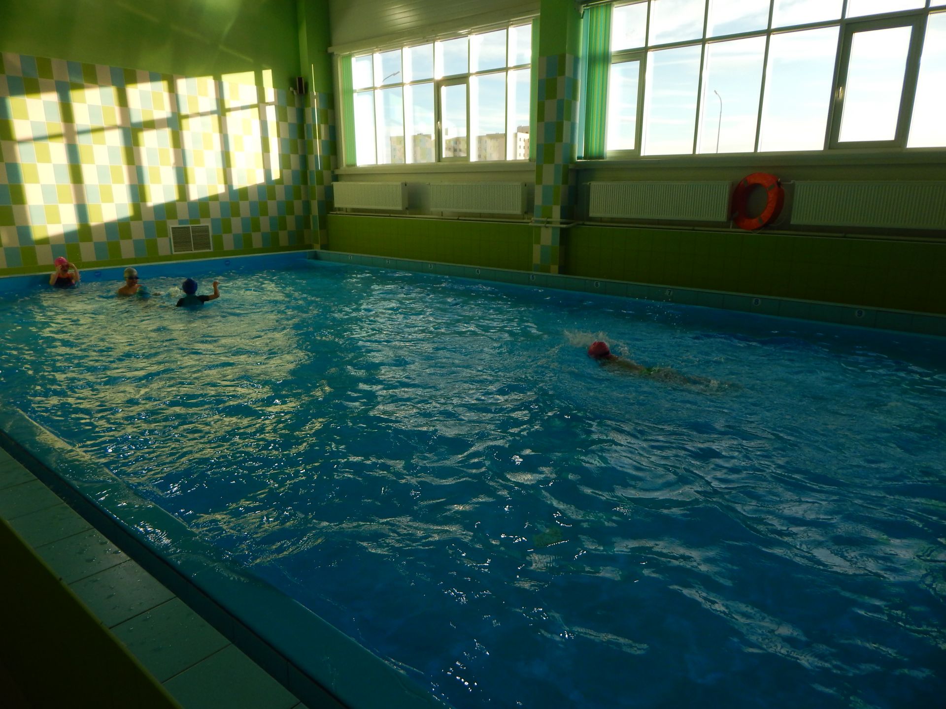 Впервые в Камполянском крытом плавательном бассейне «Аквамарин» прошло Первенство по плаванью