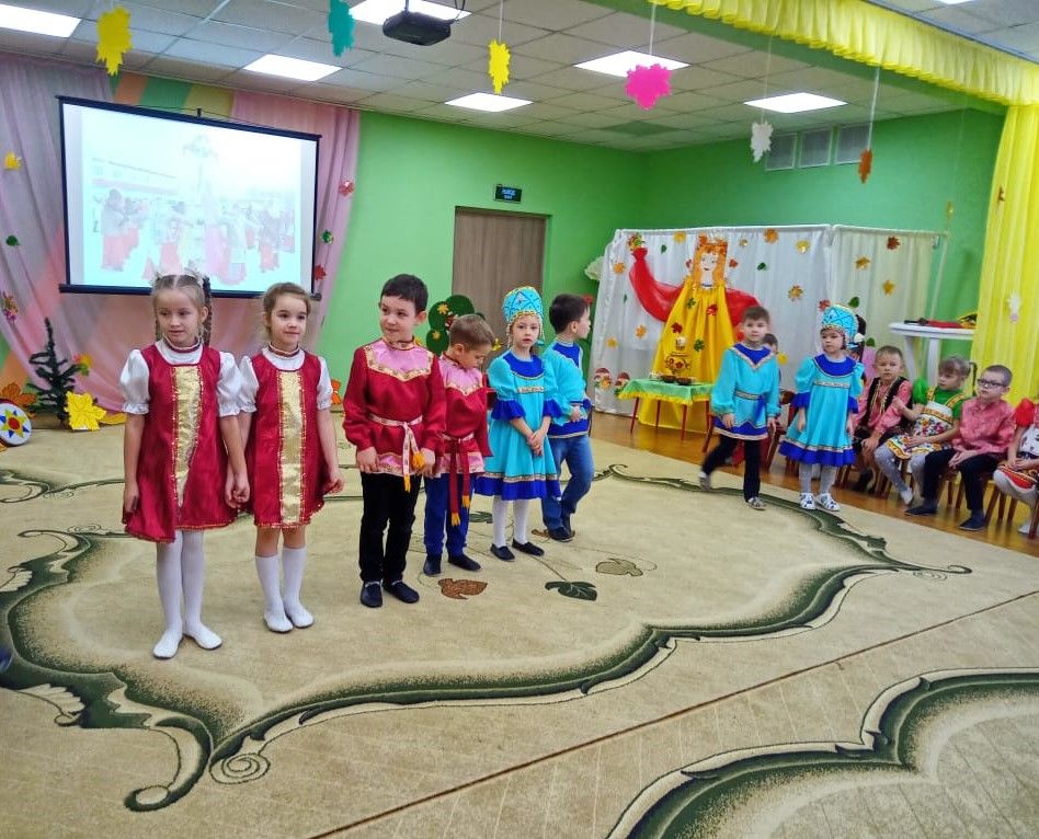 В Камских Полянах для детей прошел праздник «Народы Поволжья – одна семья»