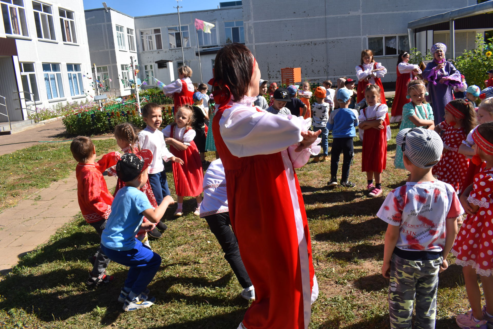 В камполянском детском саду «Огонек» отметили Яблочный спас