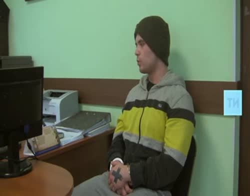 Видео: Скинхеды планировали устроить стрельбу по приезжим в торговом центре Казани