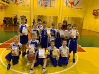 В Камских Полянах прошел турнир по баскетболу