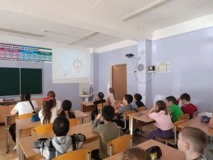 Осенний лагерь «Пчёлка» открылся в Камскополянской школе № 1