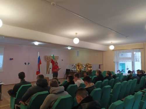 Для студентов Камскополянского колледжа провели лекцию «Коррупция —я против»