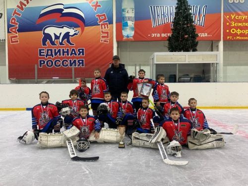 Камполянские хоккеисты заняли призовое место в открытом Первенстве в г. Мензелинск