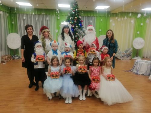 В детском саду «Огонек» прошел новогодний утренник