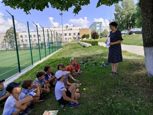 Камполянские юные хоккеисты приняли участие в библиофорсаже «Красный, желтый, зеленый»