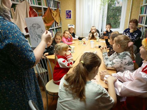 Сотрудники Камско-Полянской библиотеки организовали для детей игровую программу «Путешествие в Лукоморье»