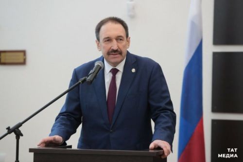 Песошин поздравил жителей Татарстана с Днем космонавтики