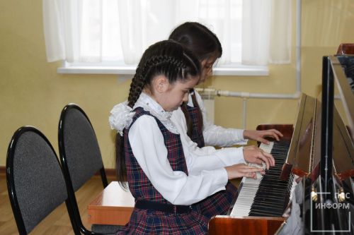 В ДМШ Камских Полян состоялся Республиканский конкурс исполнителей «FortePiano»