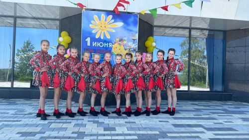 На площади культурного центра «Чулман-Су» в Камских Полянах отметили День защиты детей