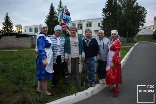 Жители Камских Полян готовятся национальному татарскому  к празднику
